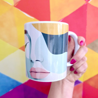 Kubek ceramiczny KOBIETA -nieidealna, prawdziwa 330ml na Dzień Kobiet